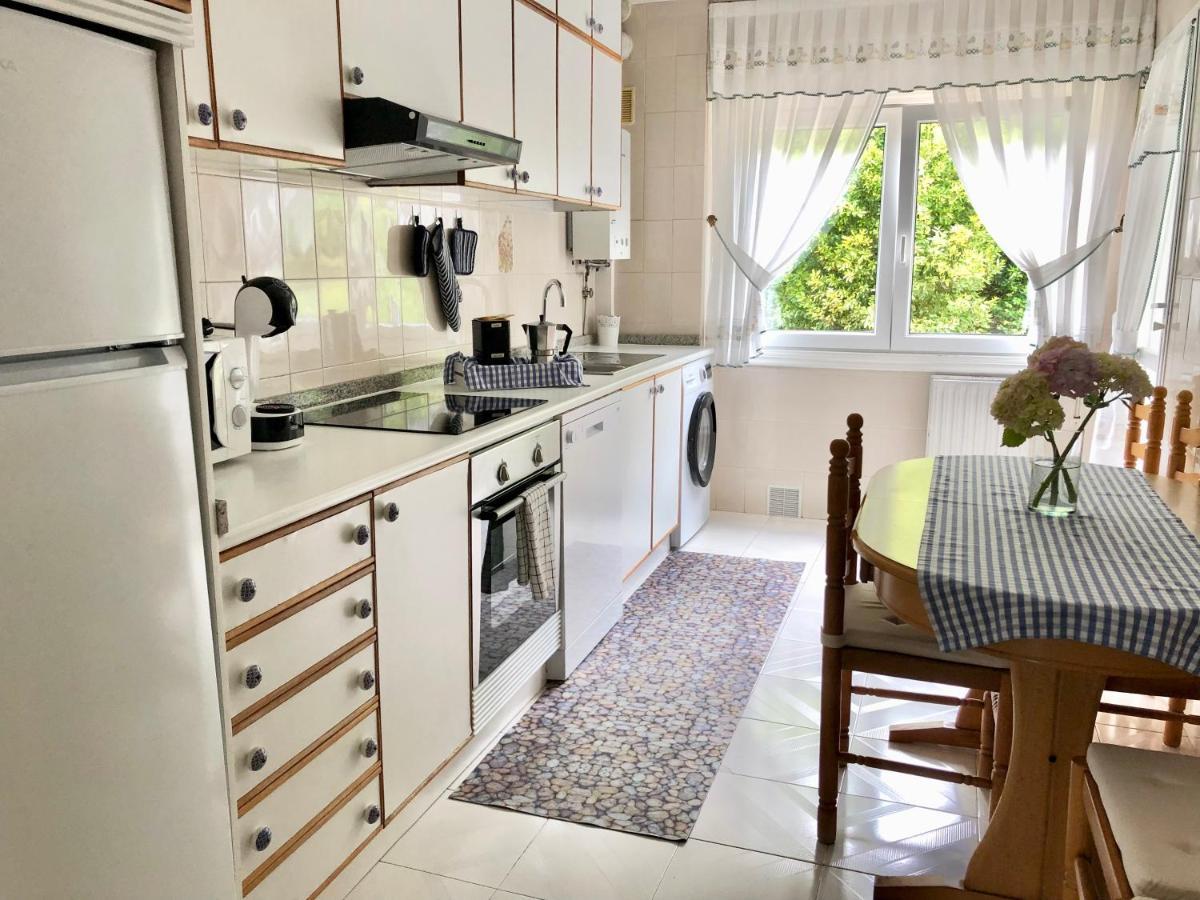 Apartamento con vistas al mar en Primera Línea. Muros Exterior foto